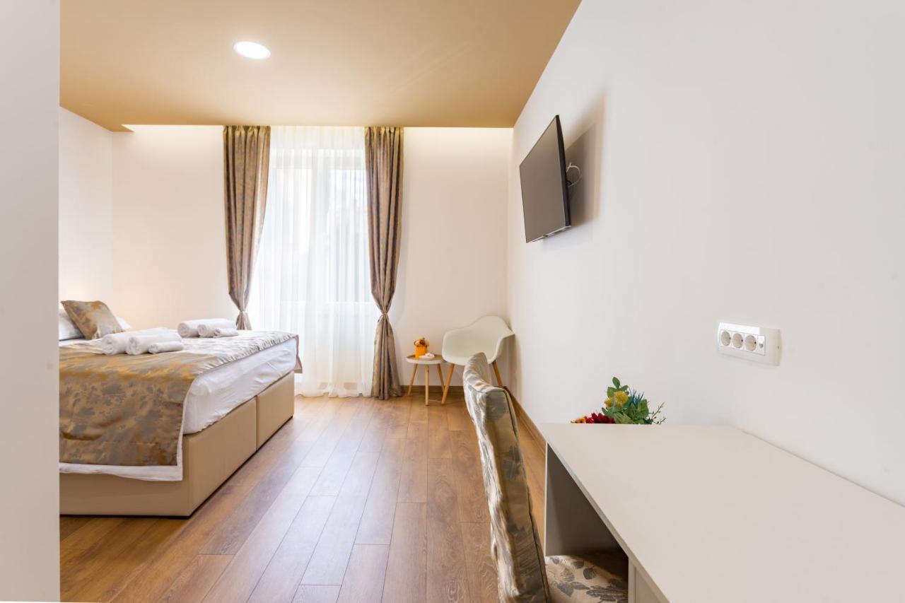 Luxury Rooms Fetivi Split Buitenkant foto