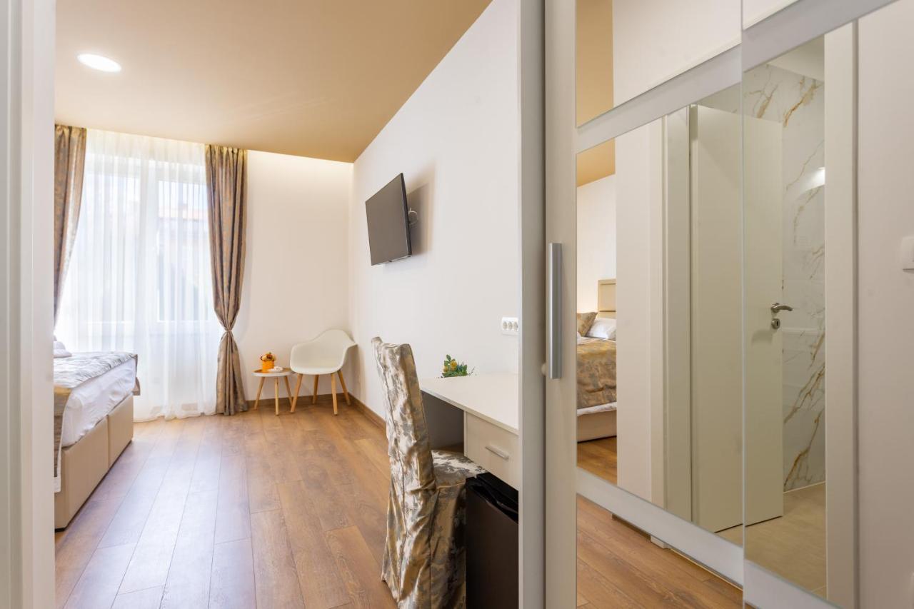 Luxury Rooms Fetivi Split Buitenkant foto