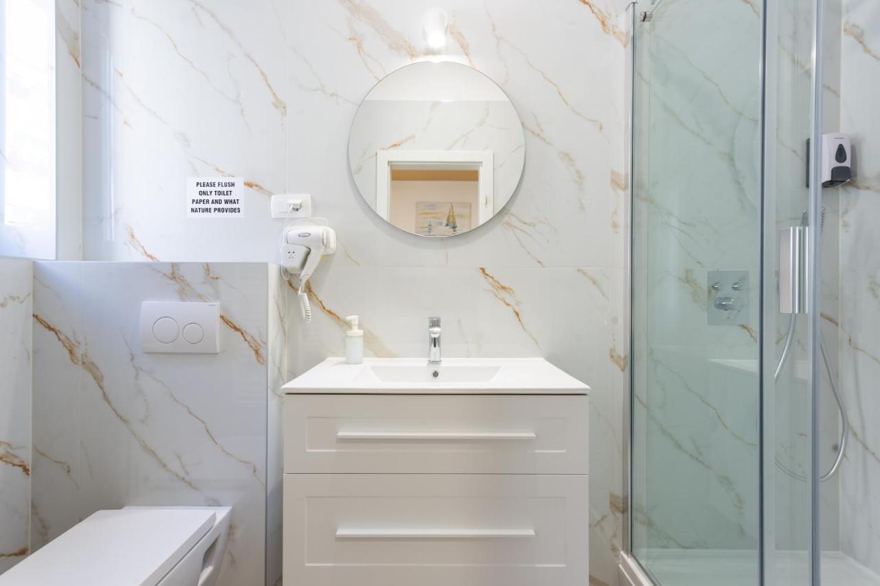 Luxury Rooms Fetivi Split Buitenkant foto